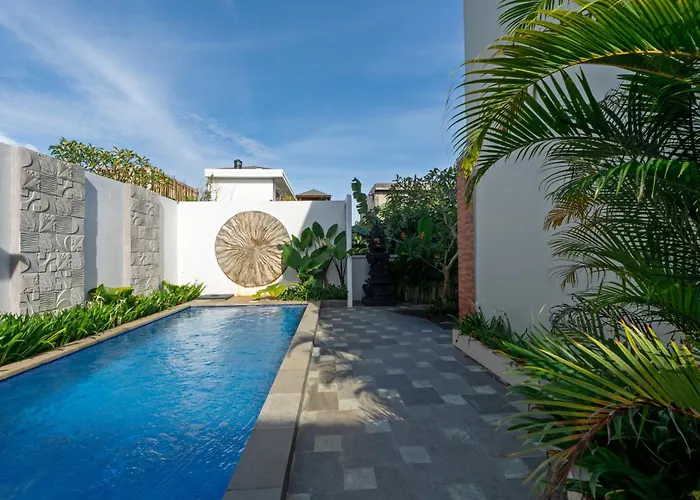 Sore By Tanya Pink 3* Uluwatu